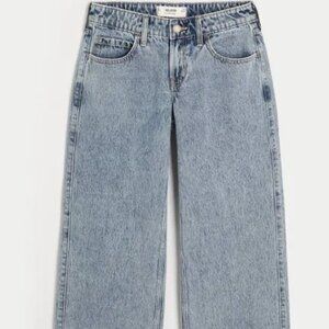 Holister Low Rise Baggy Size 18R Jeans